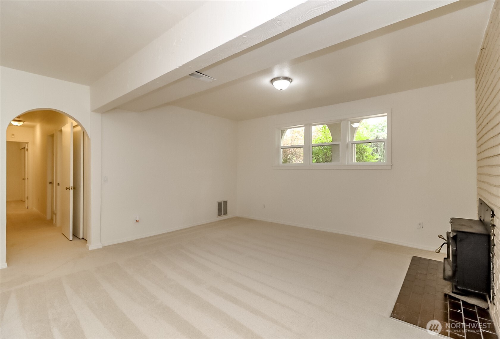 20015 108th Avenue Northeast Bothell, WA 98011 - Photo 26 of 30 an empty room with windows and closet