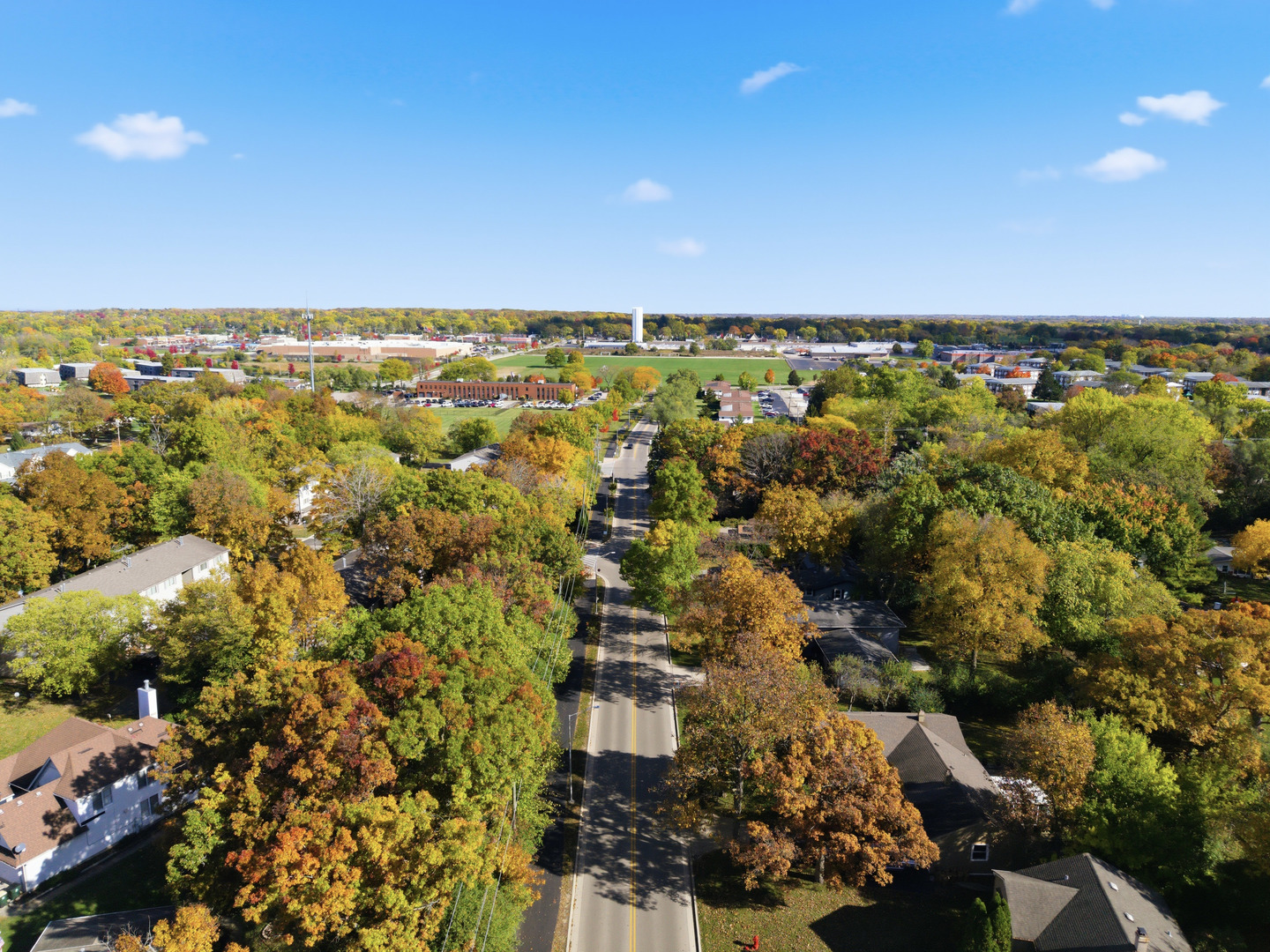 491 Maple Avenue Carpentersville, IL 60110 - Photo 29 of 33 a view of a city with an ocean