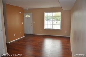 22150 Cape Cod Way, Unit 24 Farmington, MI 48336 - Photo 4 of 20