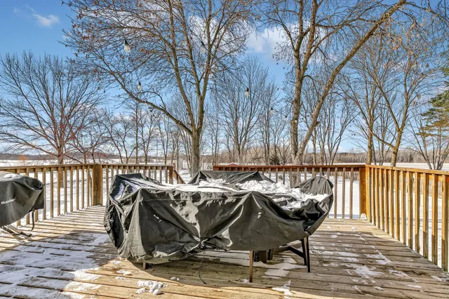 $299,900 | 24563 22nd Avenue, St. Augusta, MN 56301