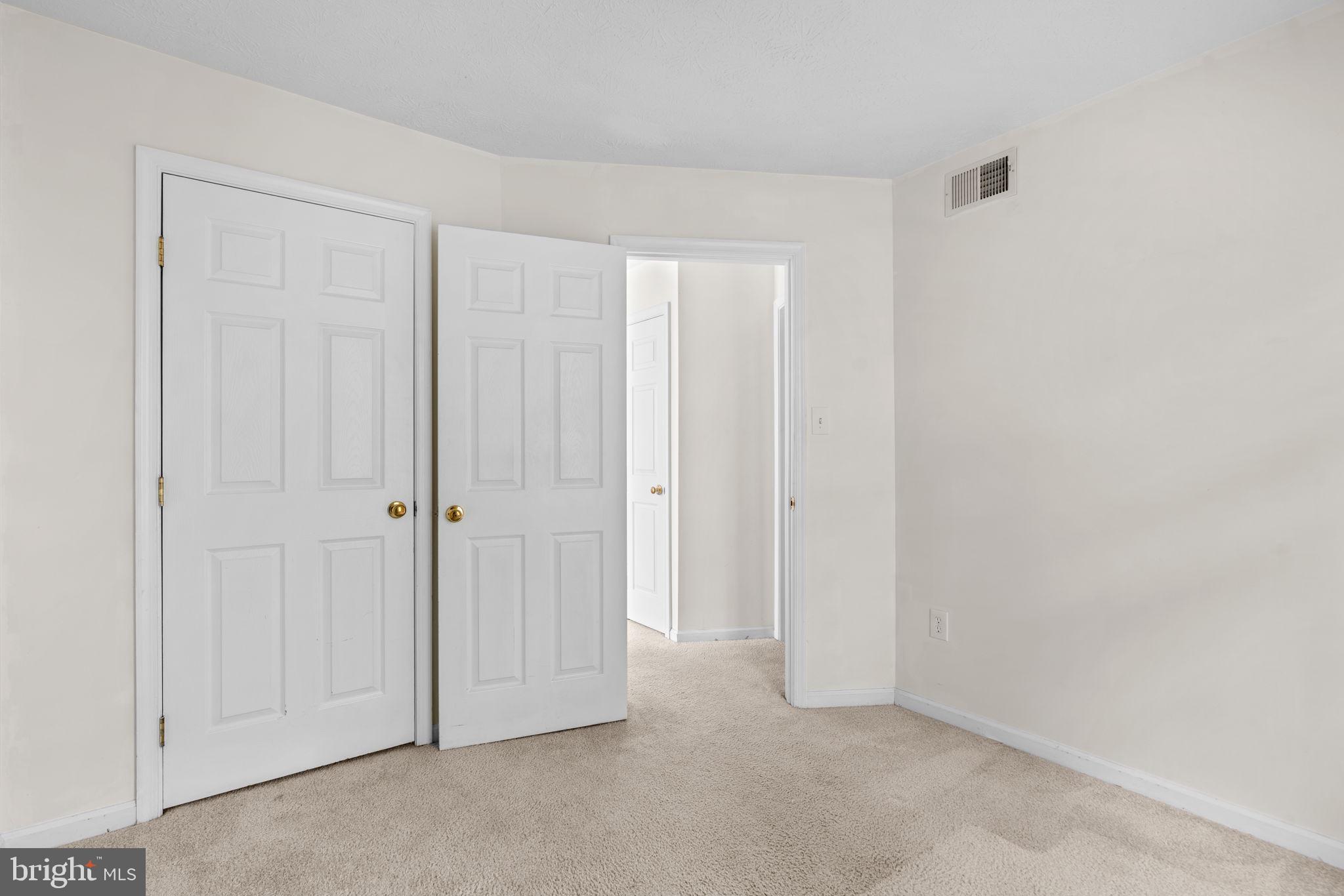 5646 April Journey, Unit 50 Columbia, MD 21044 - Photo 24 of 32 a view of an empty room