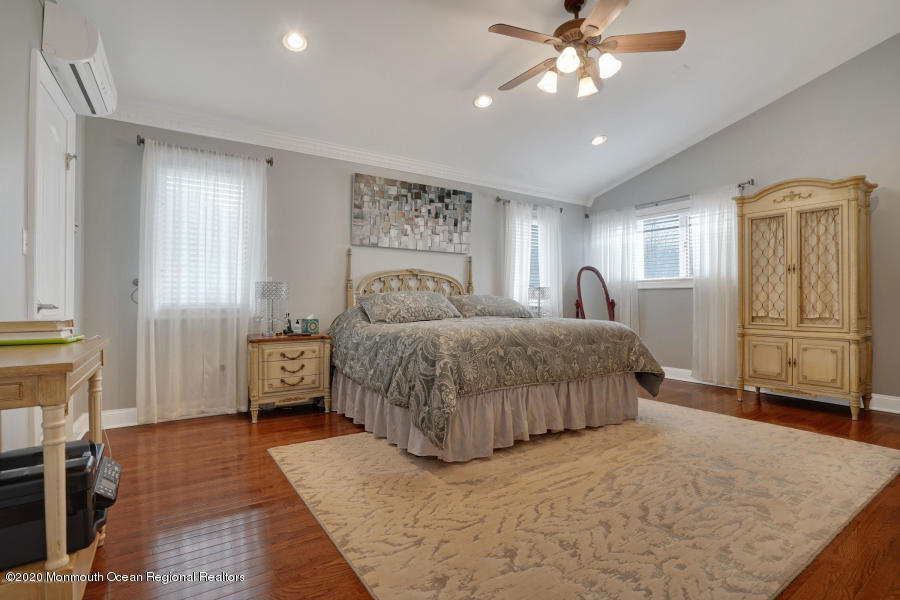 90 Georgetown Road Eatontown, NJ 07724 - Photo 15 of 18 20191202223405817768000000-o