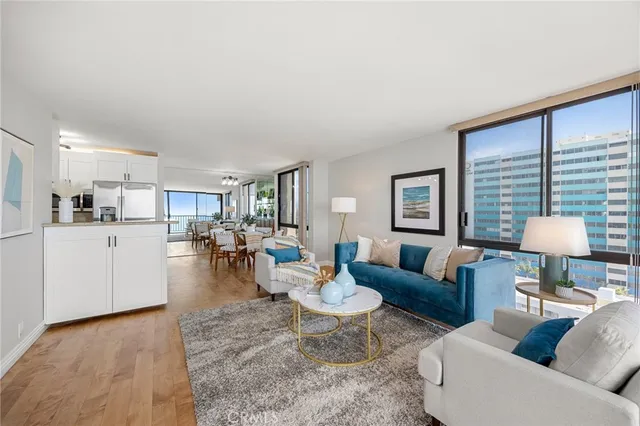 $949,000 | 1750 East Ocean Boulevard, Unit 1405, Long Beach, CA 90802