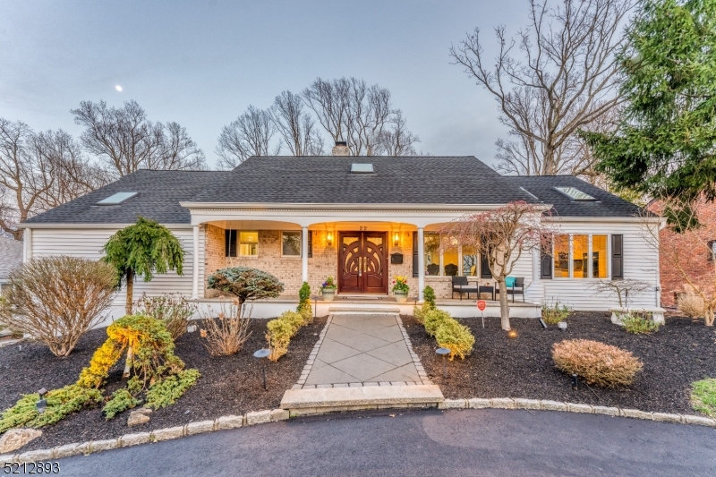 22 Tree Top Drive, Springfield, NJ 07081 Compass