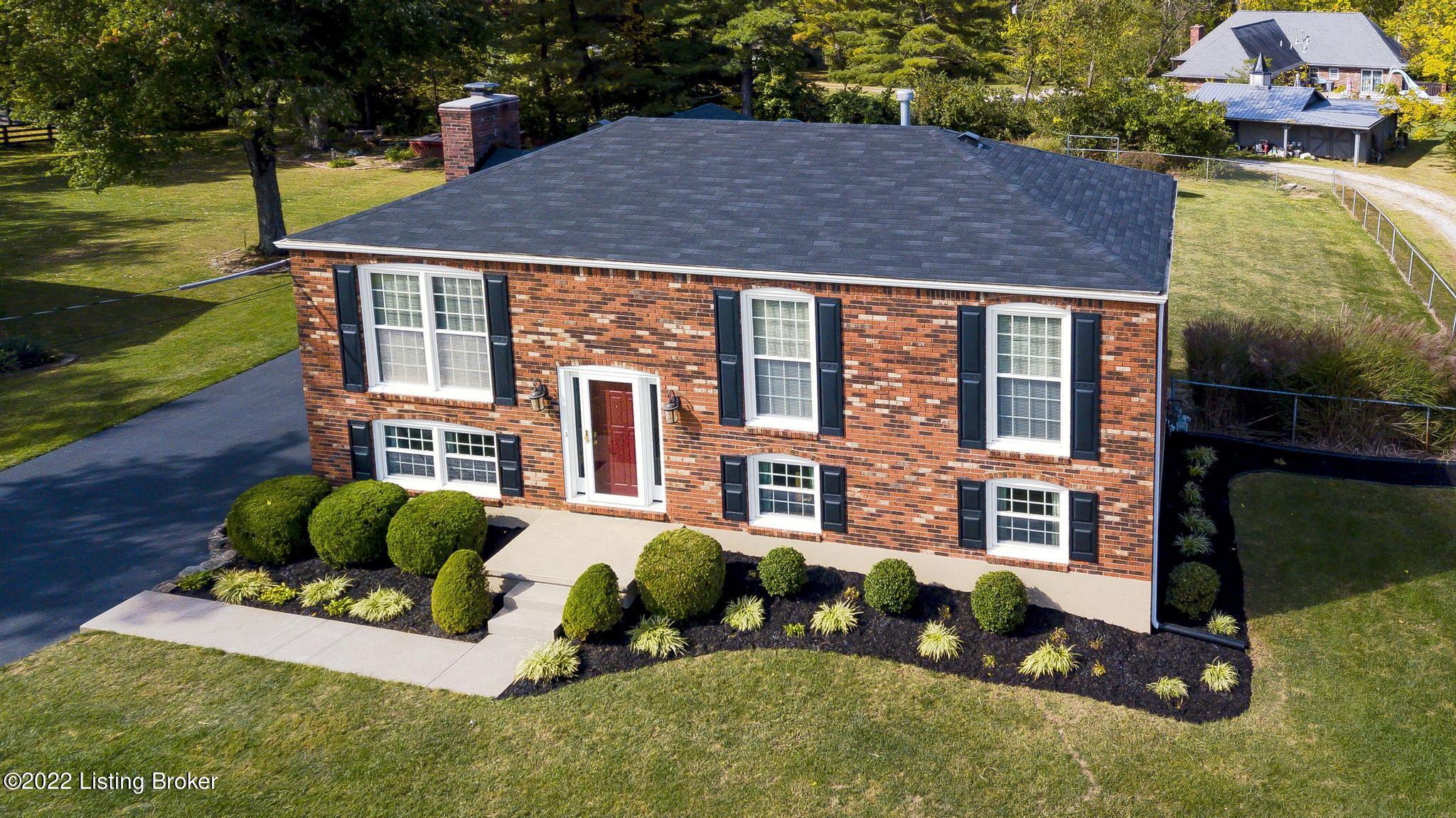 7506 Broad Run Road Louisville, KY 40291 - Photo 5 of 43 Alt. Front Exterior