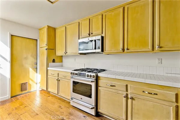 $1,100,000 | 784 Canyon Wash Drive, Pasadena, CA 91107