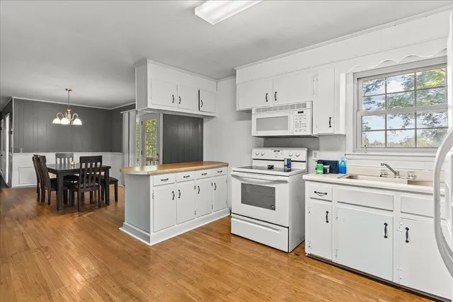 $289,900 | 205 Bellevue Drive, Mount Pleasant, TN 38474