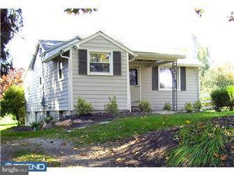 11 Morningside Road Elverson, PA 19520 - Photo 1 of 7 Exterior Front