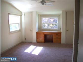11 Morningside Road Elverson, PA 19520 - Photo 5 of 7 Bedroom - Main