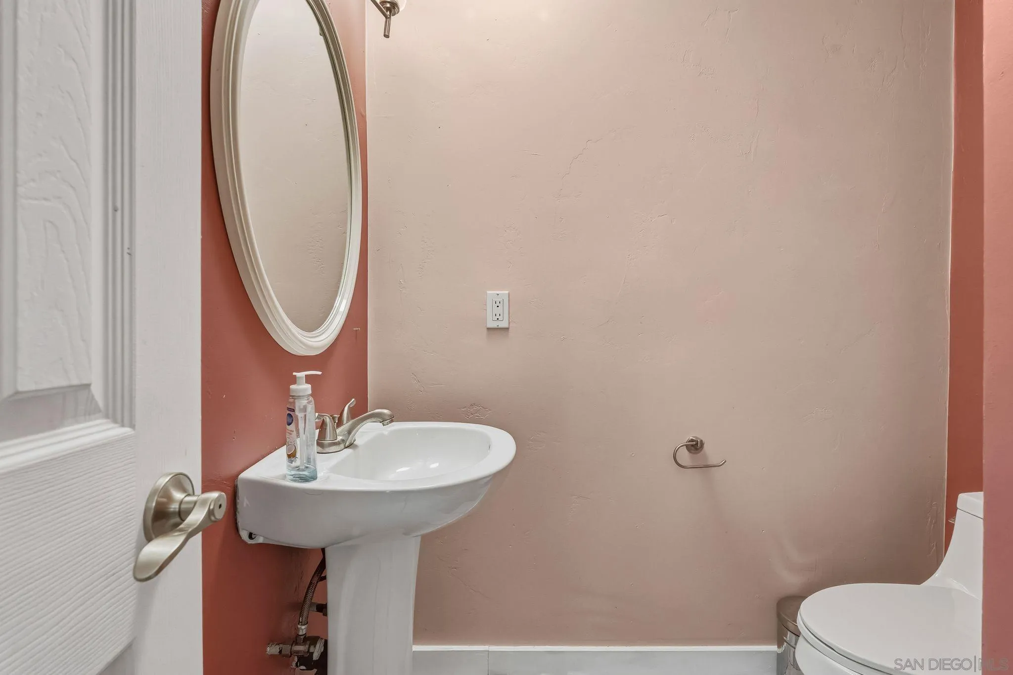 8553 Gardena Road Lakeside, CA 92040 - Photo 9 of 31