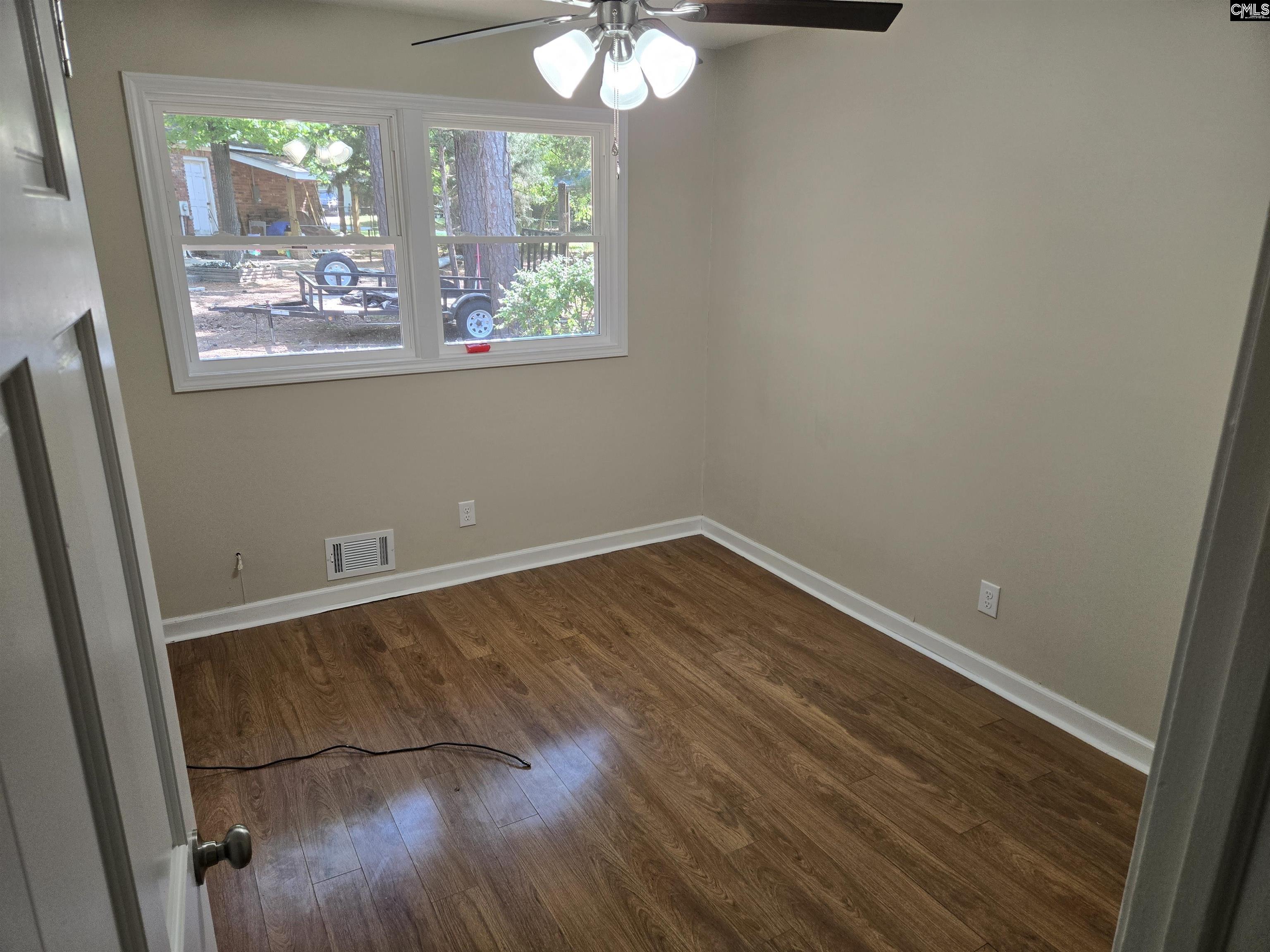 42 Raintree Court Irmo, SC 29063 - Photo 3 of 7