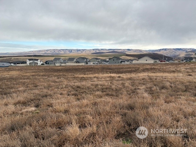 0 Key Boulevard Milton Freewater, OR 97862 - Photo 17 of 18 a view of an ocean