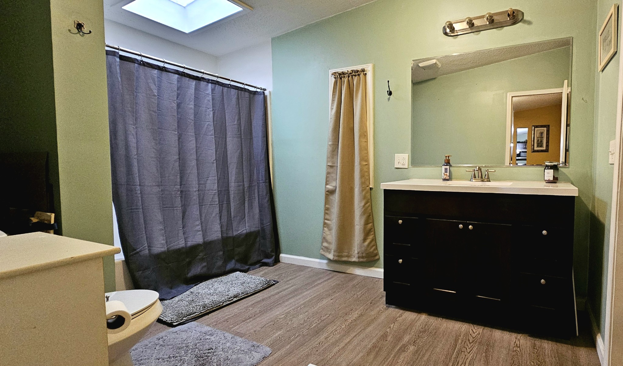 8006 Ridgewood Road Goodlettsville, TN 37072 - Photo 14 of 19 a bathroom with a sink and a mirror