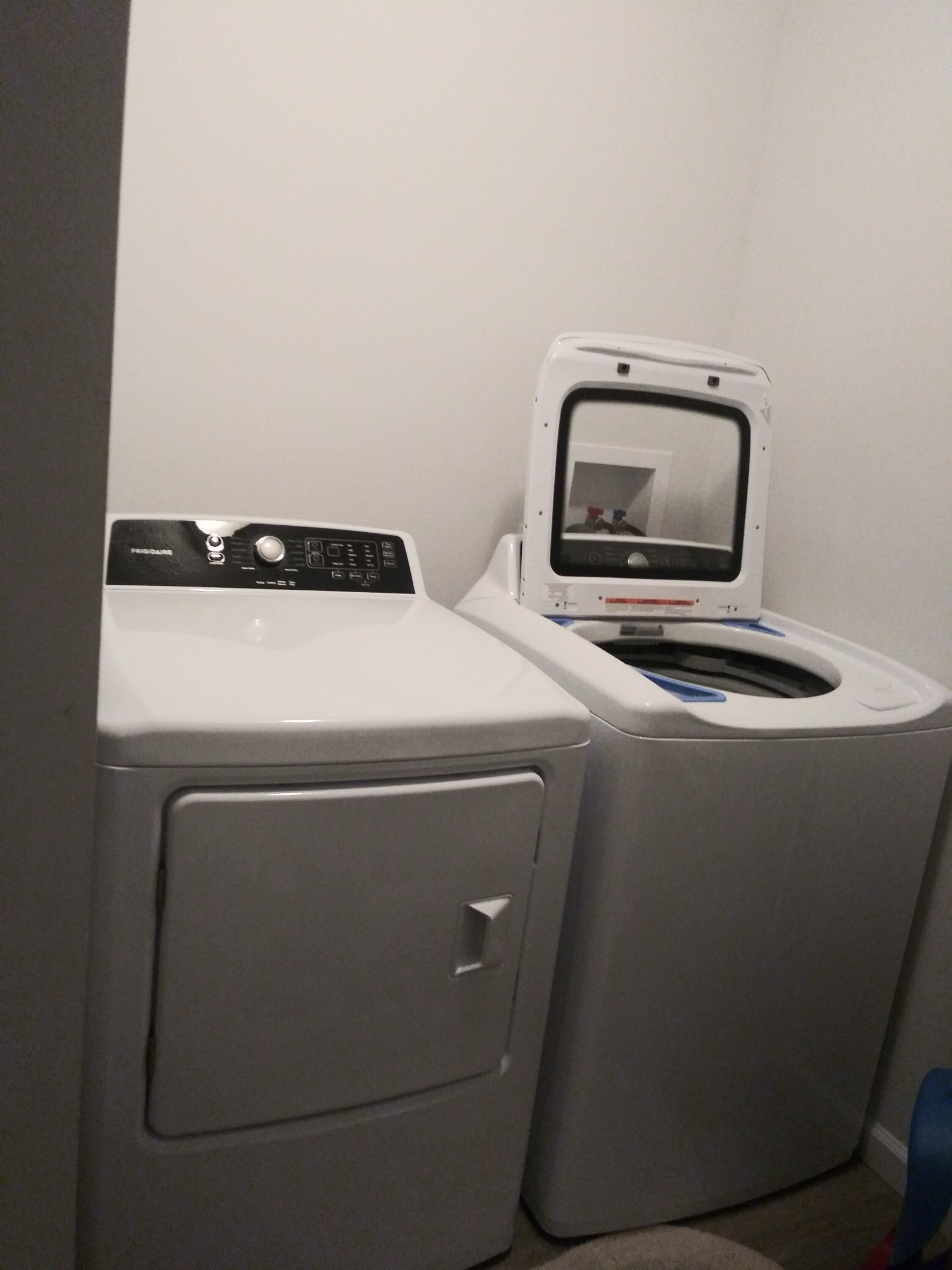 8006 Ridgewood Road Goodlettsville, TN 37072 - Photo 17 of 19 a utility room with dryer and washer
