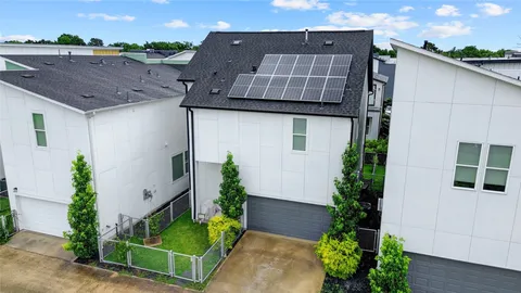 $569,500 | 9820 Mocking Bird Hill Lane, Houston, TX 77080