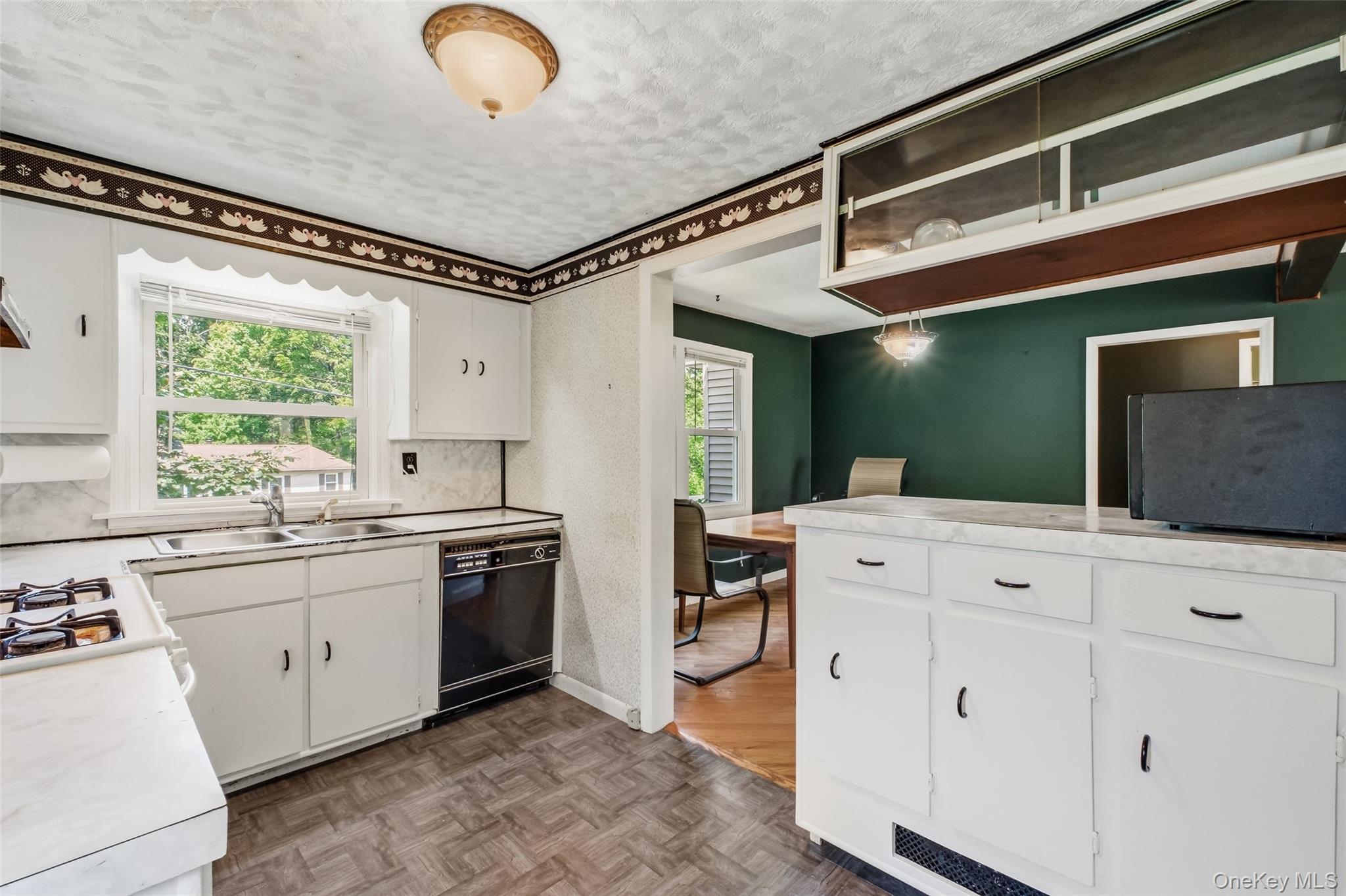 35 Willow Road Beacon, NY 12508 - Photo 12 of 29 Gallery Image 12