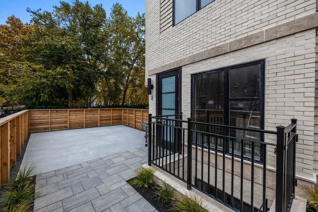 $625,000 | 300 Franklin Street, Unit 2, Cambridge, MA 02139