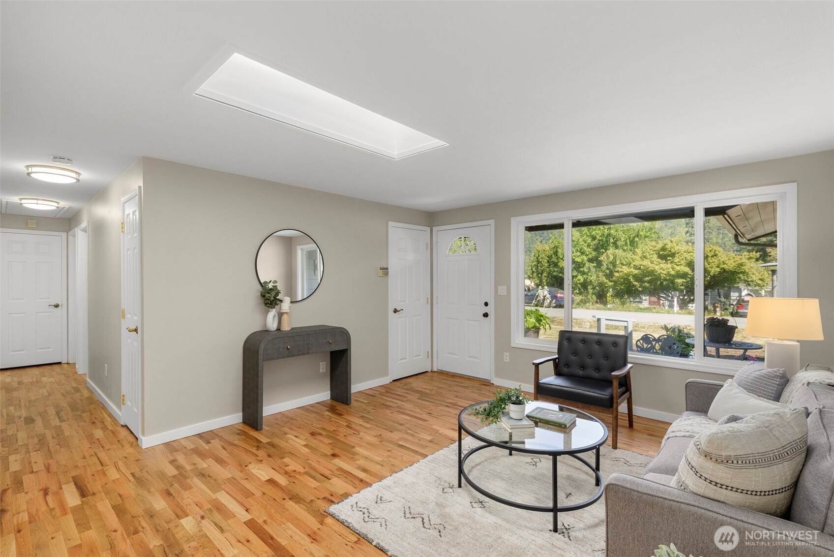 16105 Southeast 113th Place Renton, WA 98059 - Photo 8 of 21 Gallery Image 8