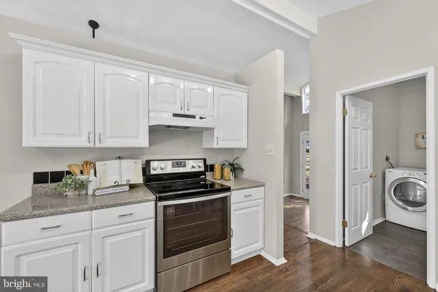 $635,000 | 12610 Westport Lane, Woodbridge, VA 22192