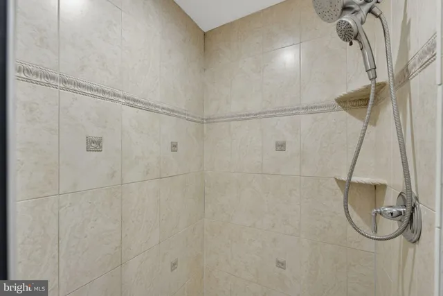 $635,000 | 12610 Westport Lane, Woodbridge, VA 22192