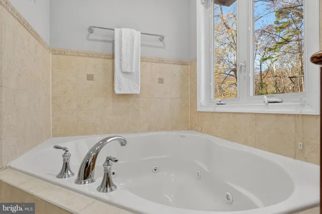 $635,000 | 12610 Westport Lane, Woodbridge, VA 22192