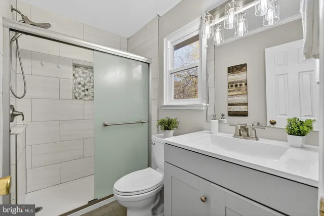 $635,000 | 12610 Westport Lane, Woodbridge, VA 22192