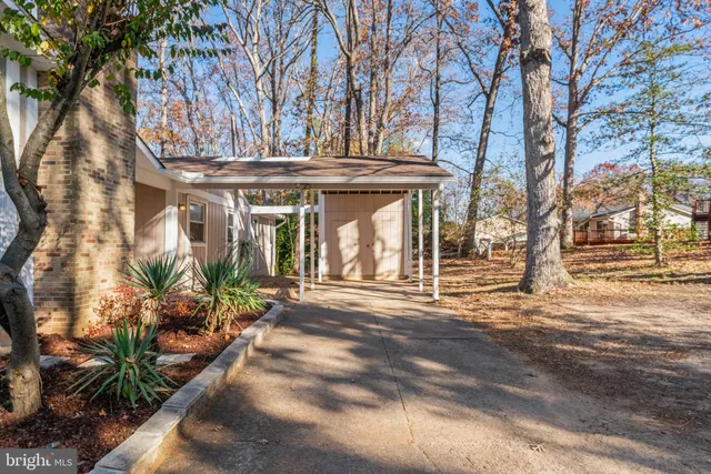 $635,000 | 12610 Westport Lane, Woodbridge, VA 22192