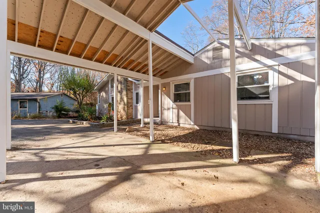 $635,000 | 12610 Westport Lane, Woodbridge, VA 22192