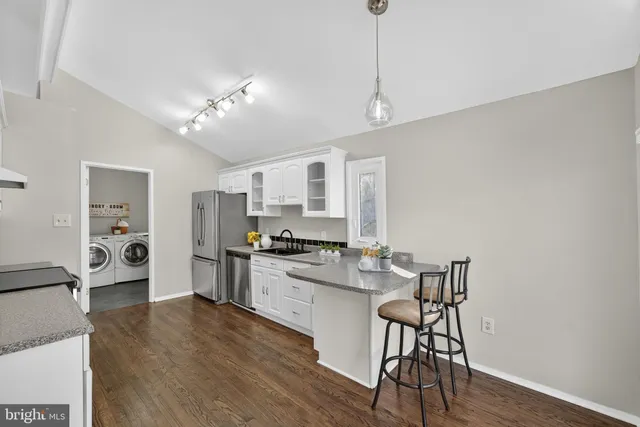 $635,000 | 12610 Westport Lane, Woodbridge, VA 22192