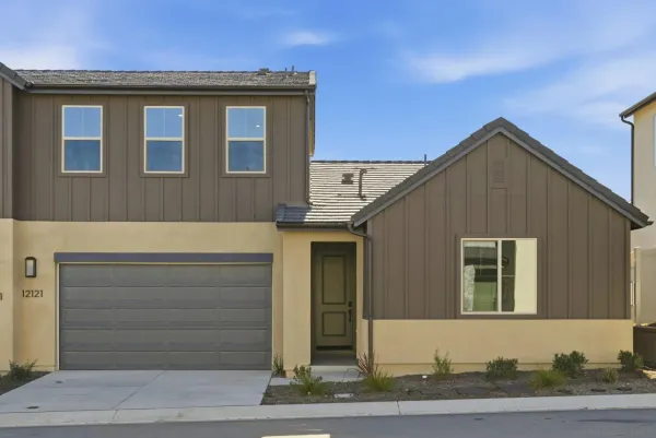 $1,047,900 | 12121 Paxton Way, San Diego, CA 92129