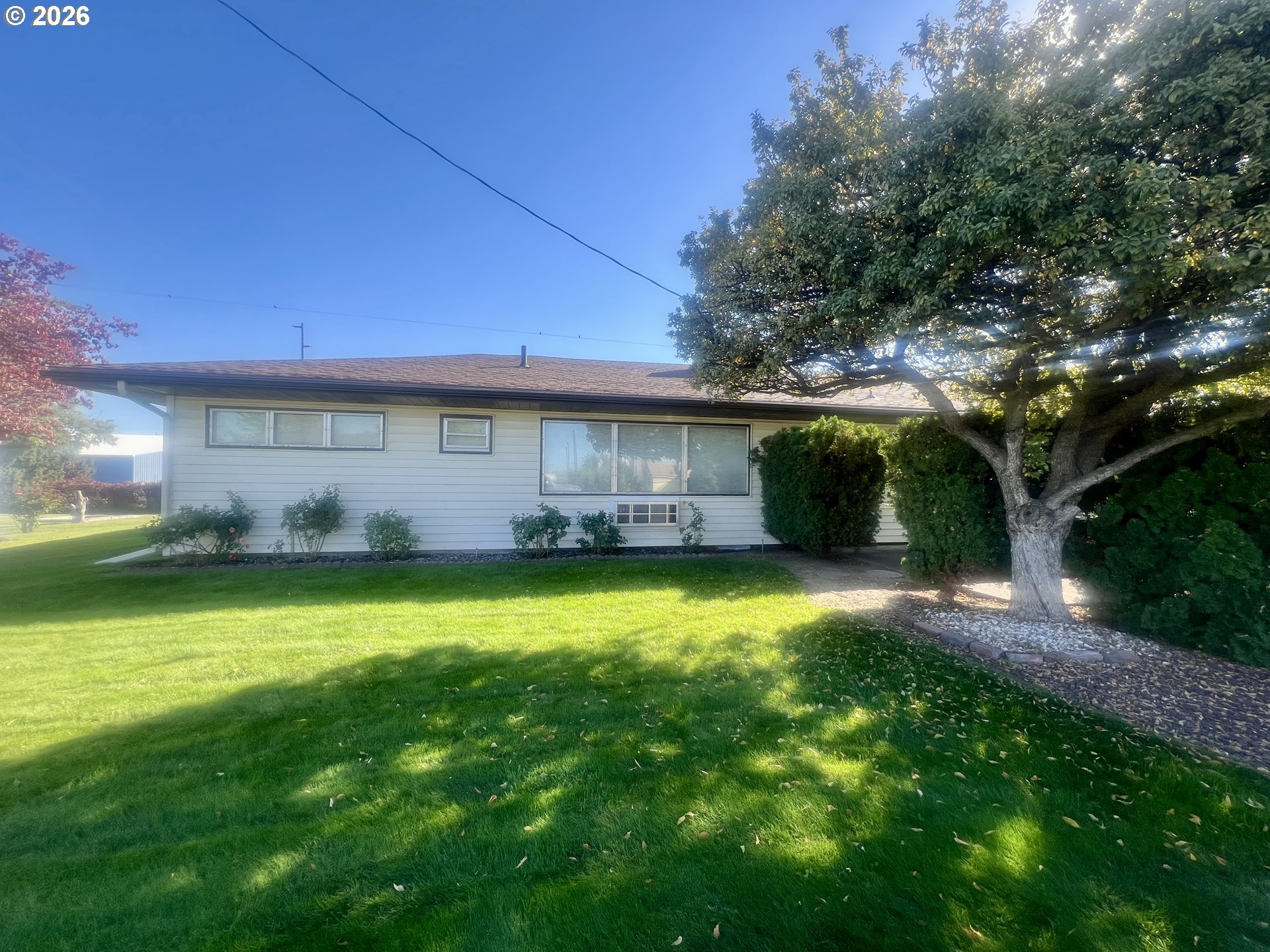 1112 Parallel Street Milton Freewater, OR 97862 - Photo 2 of 28 Gallery Image 2