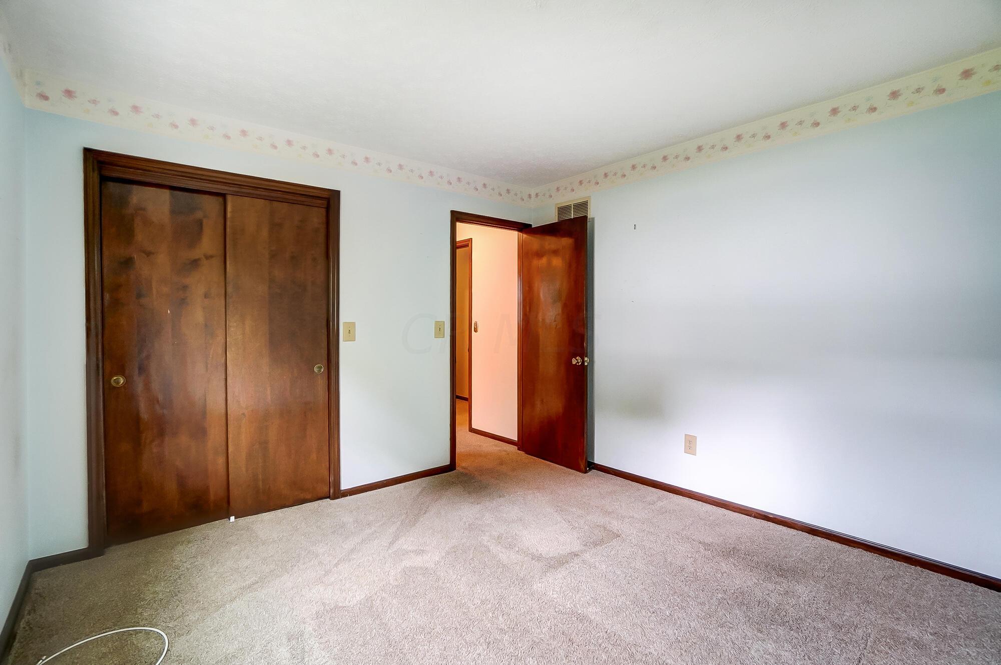 633 Olde North Church Road Westerville, OH 43081 - Photo 21 of 42 021