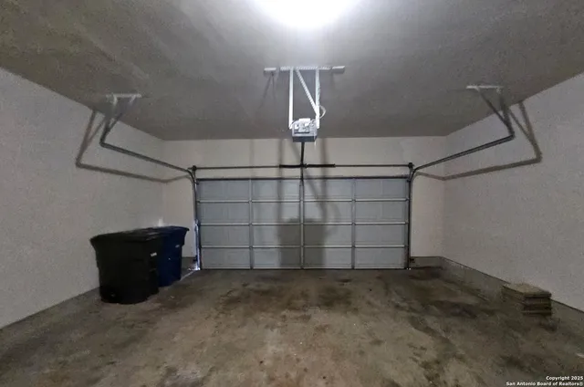 $1,500 | 13523 Bristow Dawn, San Antonio, TX 78217