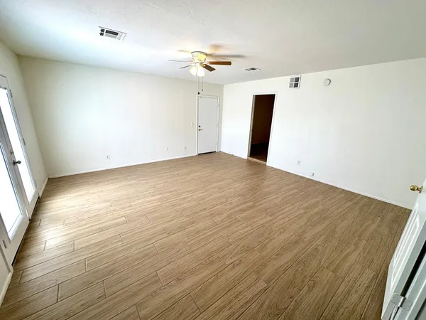 $1,995 | 2844 West Marlette Avenue, Phoenix, AZ 85017