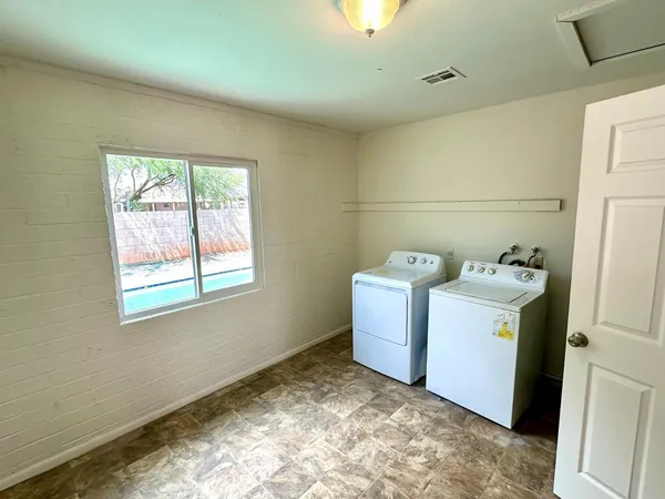 $1,995 | 2844 West Marlette Avenue, Phoenix, AZ 85017