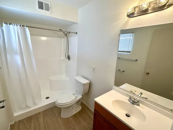 $1,995 | 2844 West Marlette Avenue, Phoenix, AZ 85017