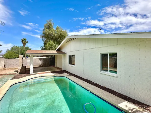 $1,995 | 2844 West Marlette Avenue, Phoenix, AZ 85017