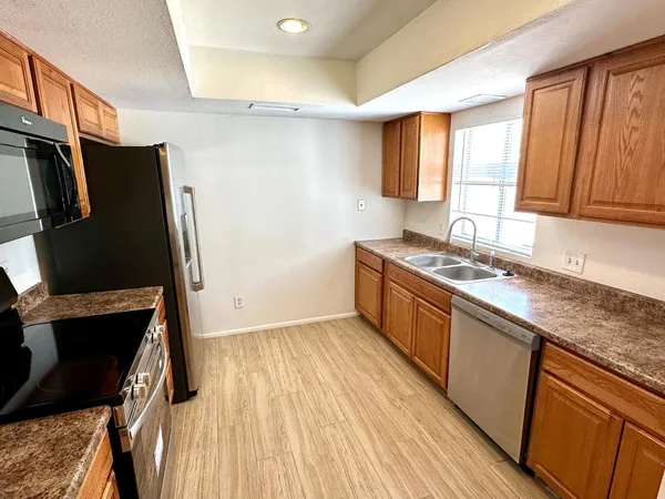 $1,995 | 2844 West Marlette Avenue, Phoenix, AZ 85017