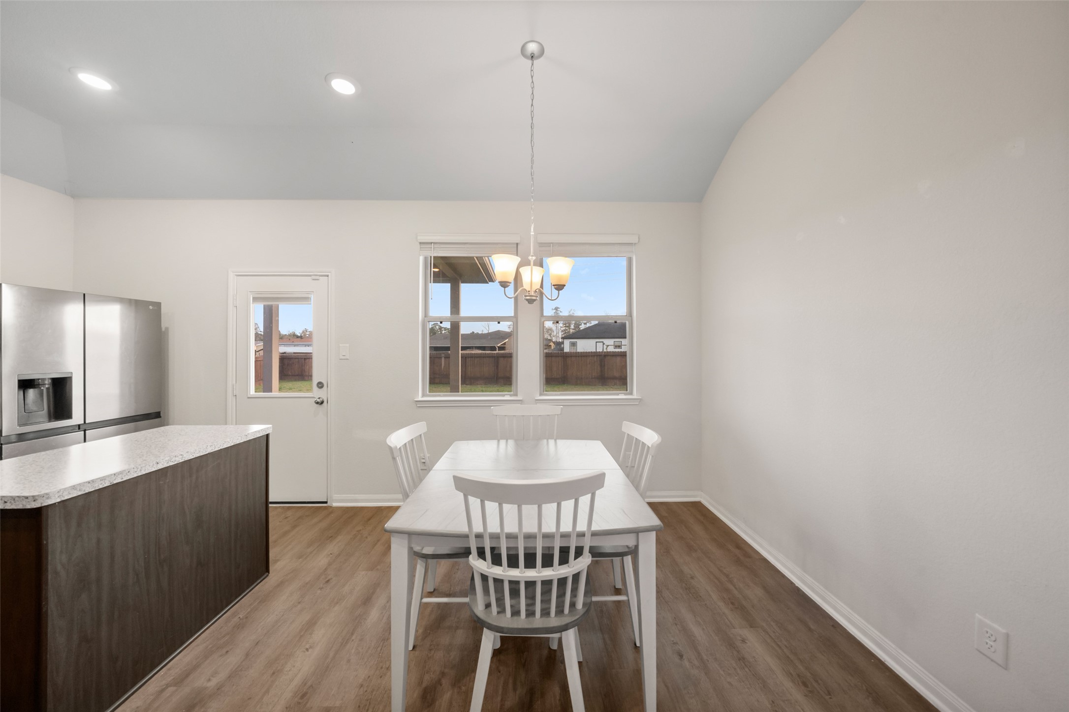 14156 Kamilia Road Conroe, TX 77306 - Photo 14 of 33