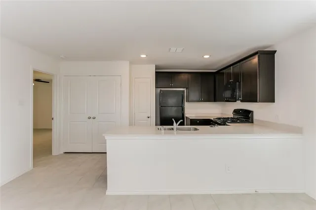 $1,645 | 2909 Greenhorn Avenue, Crandall, TX 75114