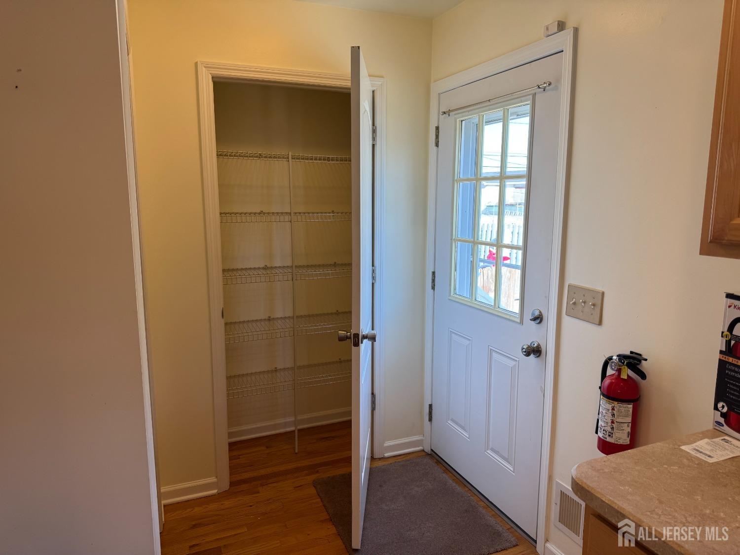 202 Runyon Avenue Middlesex, NJ 08846 - Photo 11 of 30