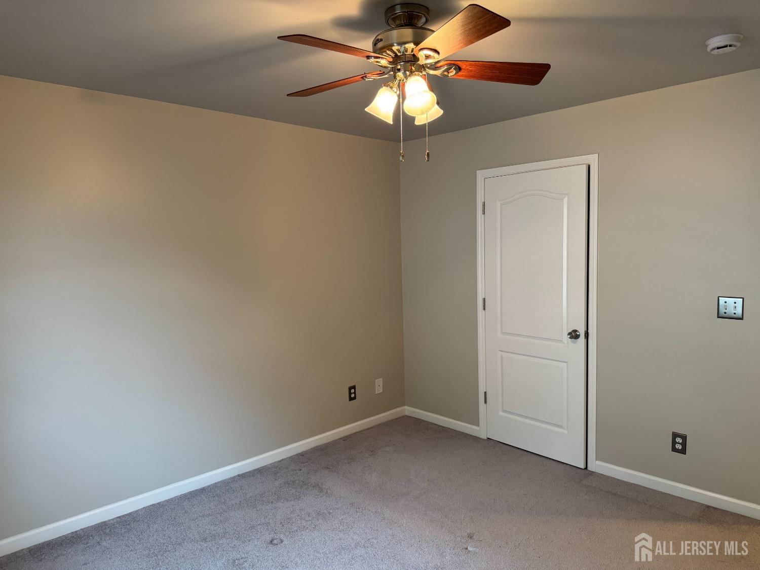 202 Runyon Avenue Middlesex, NJ 08846 - Photo 25 of 30