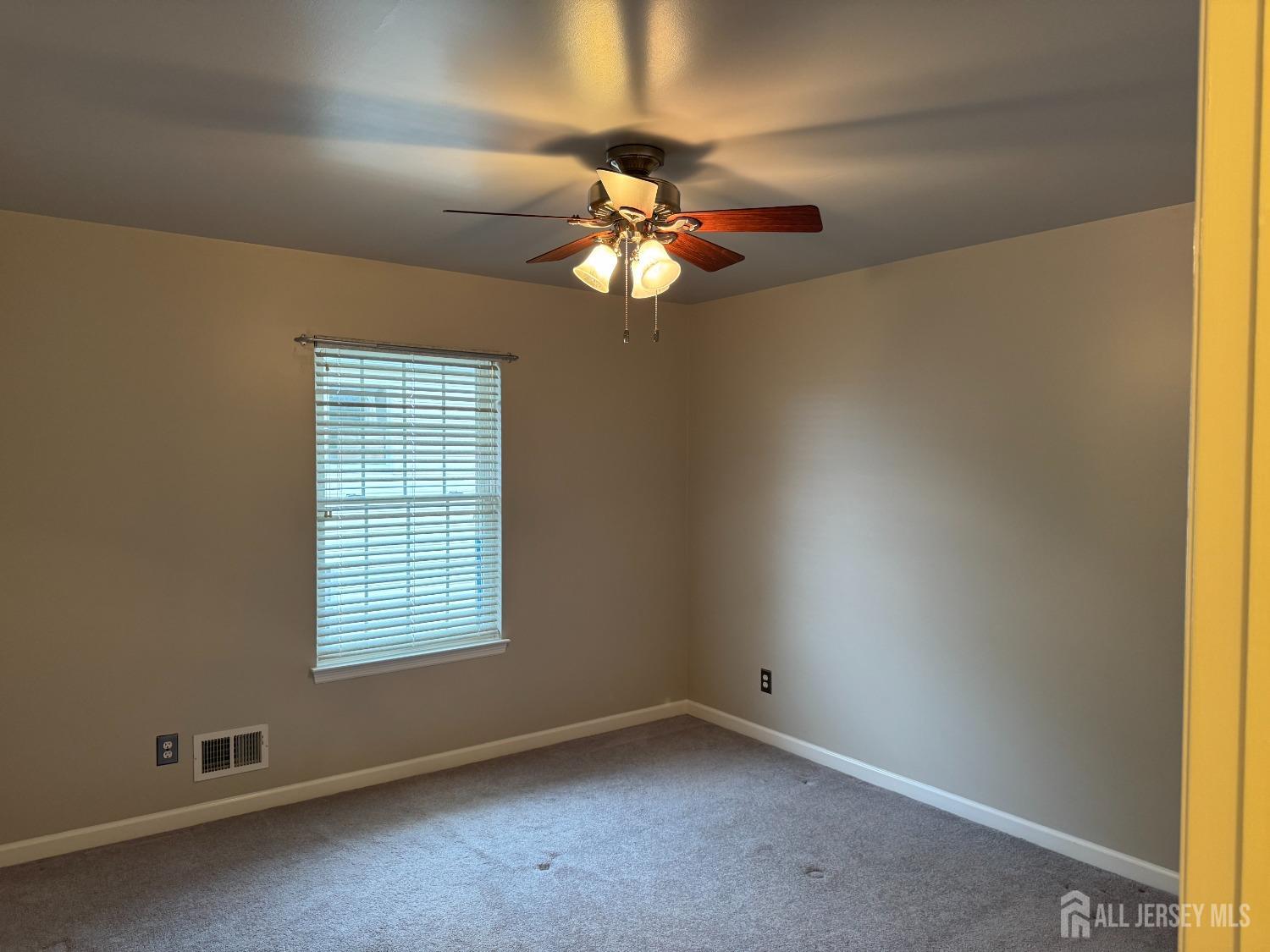 202 Runyon Avenue Middlesex, NJ 08846 - Photo 26 of 30