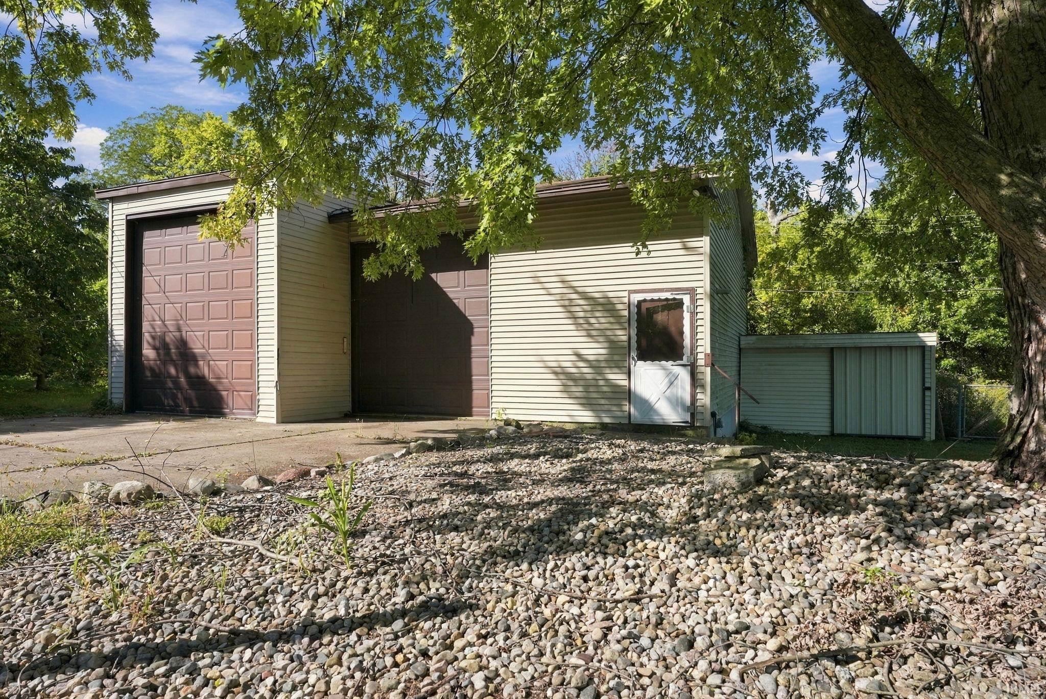 6725 Coldwater Road Fort Wayne, IN 46825 - Photo 32 of 50 Gallery Image 32