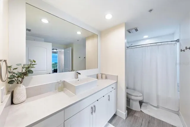 $749,000 | 2104 West First Street, Unit 1402, Fort Myers, FL 33901