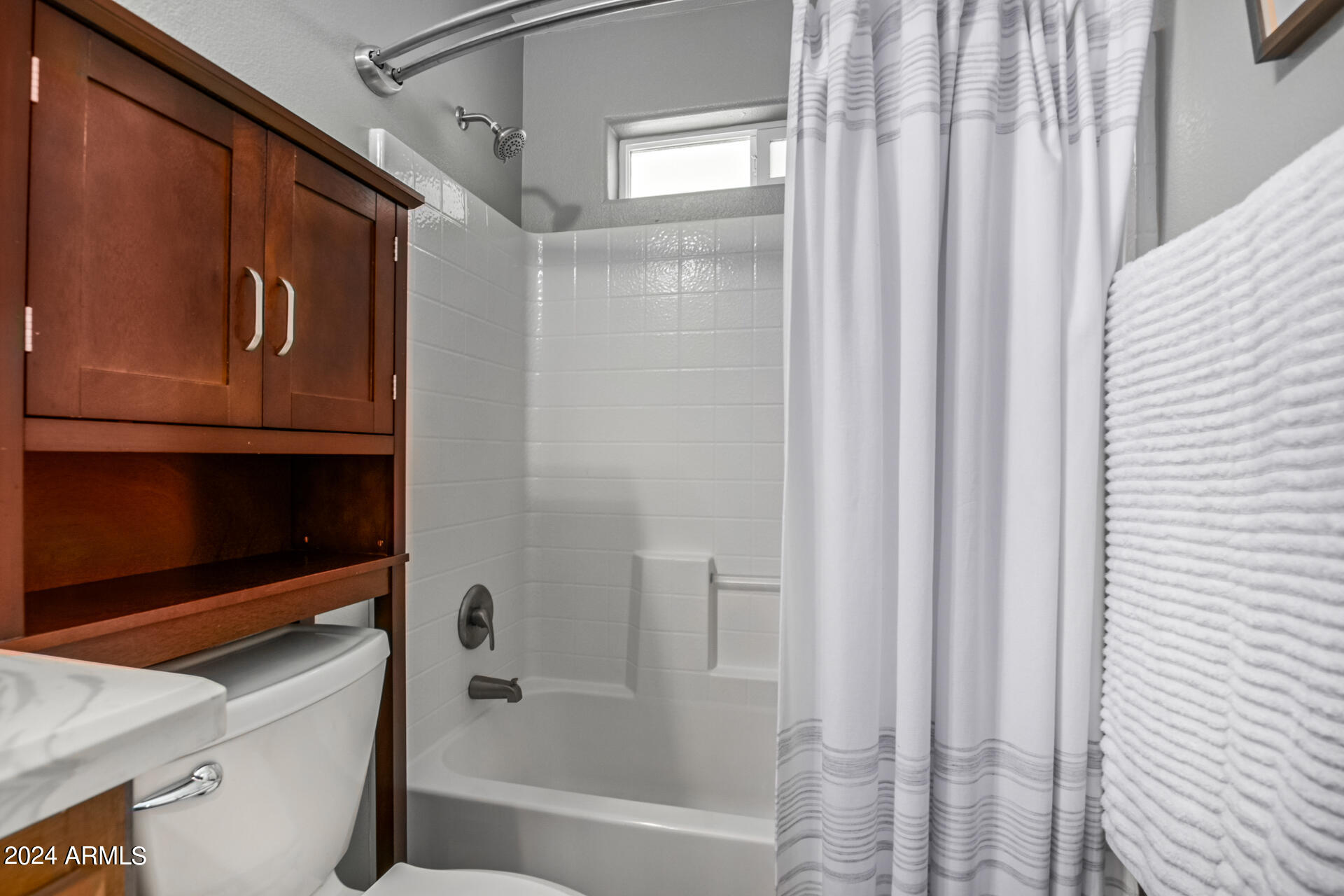 650 North Hawes Road, Unit 2822 Mesa, AZ 85207 - Photo 29 of 66 Guest bath