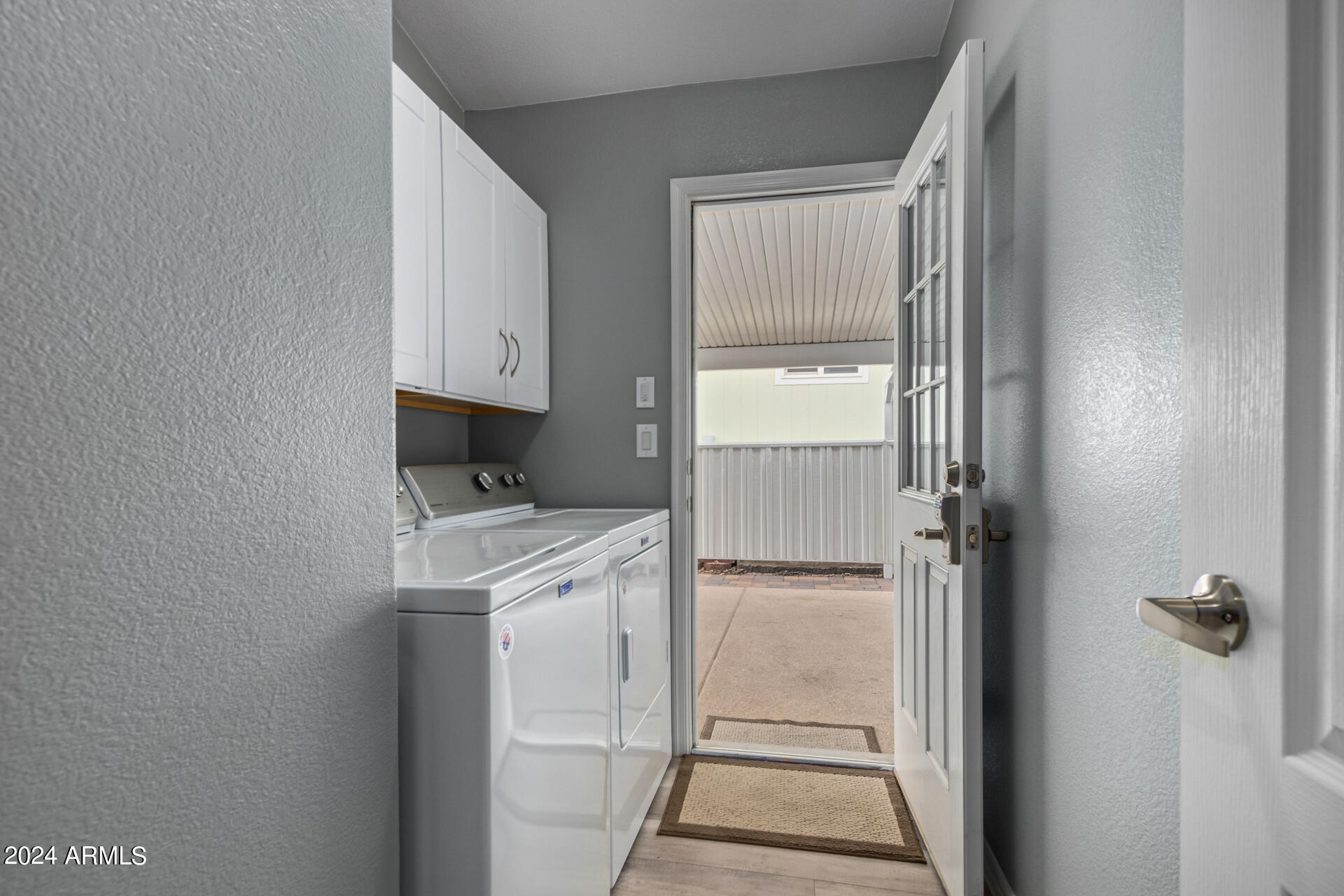 650 North Hawes Road, Unit 2822 Mesa, AZ 85207 - Photo 31 of 66 Laundry room