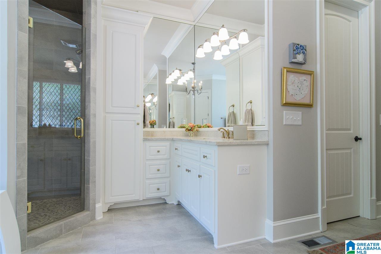 1724 Shades Crest Road Birmingham, AL 35216 - Photo 22 of 50