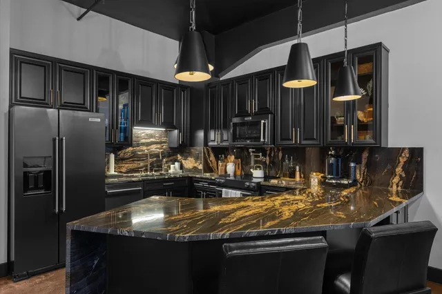 $499,000 | 1301 Market Street, Unit 306, Chattanooga, TN 37402