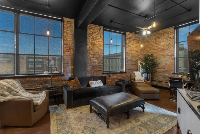 $499,000 | 1301 Market Street, Unit 306, Chattanooga, TN 37402